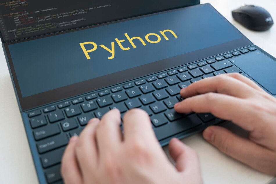 Python-based blockchain application